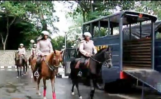  May Day, Pasukan Berkuda Polri Kawal Gedung Parlemen 